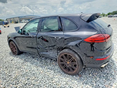 2016 PORSCHE CAYENNE S, фото 2, лот 10877911