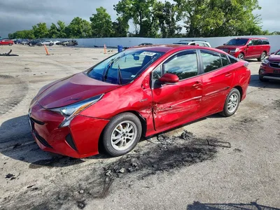 2016 TOYOTA PRIUS TWO, фото 1, лот 10537502