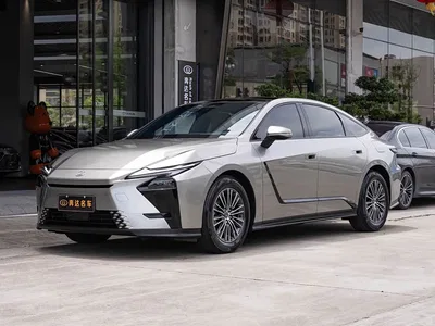 2025 Lexus ES Model 300h Base Version, фото 1, лот 10312742