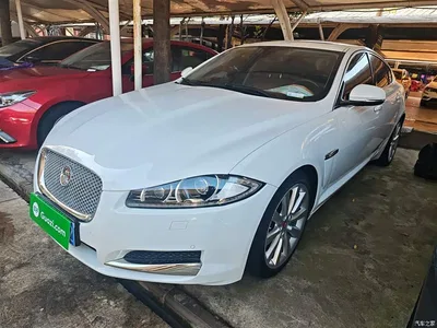 2015 Jaguar XF 2.0T Luxury Edition, фото 2, лот 10290388