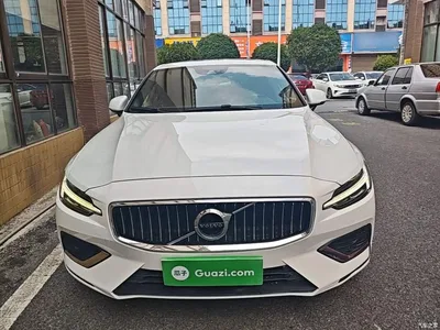 2020 Volvo S60 T4 Momentum Luxury Edition, фото 3, лот 10894622