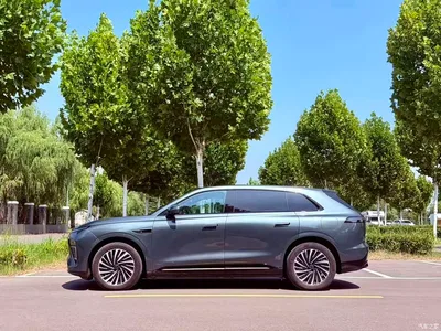 2025 Exeed Exlantix ET Model EREV 240 Max 4WD Urban Assist, фото 3, лот 10453446