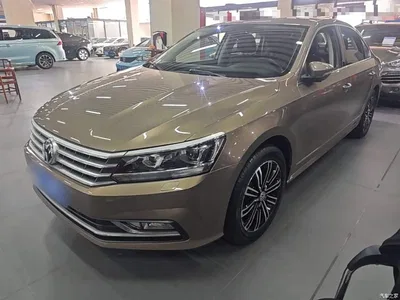 2017 Volkswagen Passat 330TSI DSG Luxury, фото 1, лот 10674350