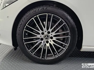 2024 Mercedes-Benz C-Class C300 4MATIC Avantgarde, фото 4, лот 10179508