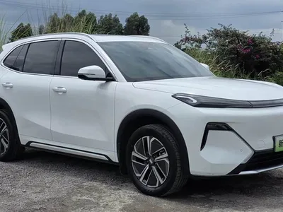 2025 Geely Galaxy Galaxy Starship 7 EM-i Model 120km Explorer+ Edition, фото 3, лот 10430497