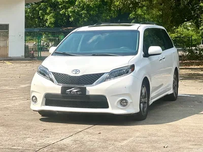 2017 Toyota Sienna 3.5L 2WD SE, фото 1, лот 10383869