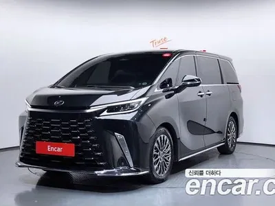2025 Lexus LM 500h Executive, фото 1, лот 10033617