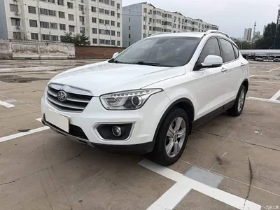 2015 Besturn X80 2.0L Automatic Comfort Anniversary Edition, фото 1, лот 11162372