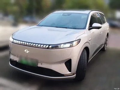 2024 Dongfeng Yipai eπ008 210Max Range Extender 6-Seater, фото 1, лот 11590891