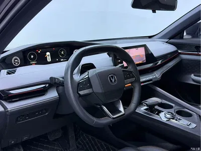 2022 Changan UNI-V 1.5T Premium Model, фото 4, лот 10247150