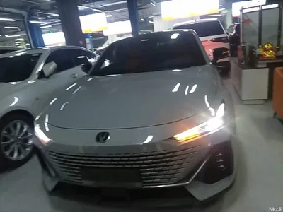 2022 Changan UNI-V 1.5T Premium Model, фото 3, лот 10253677