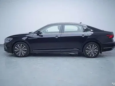 2019 Volkswagen Passat 330TSI Luxury Edition China VI, фото 3, лот 10443510