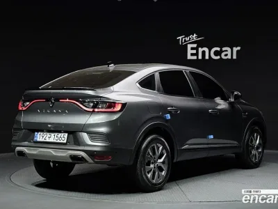 2025 Renault Arkana 1.6 GTe Iconic, фото 2, лот 10107928