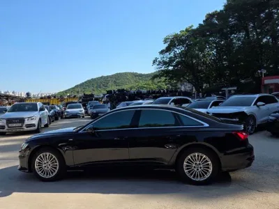 2021 Audi A6 45 TFSI Quattro Premium, фото 3, лот 10100442
