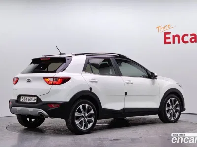 2018 Kia Stonic Diesel 1.6, фото 2, лот 10170170