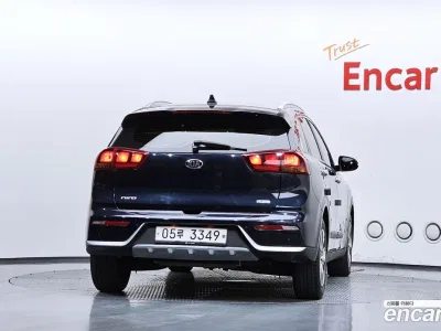 2018 Kia Niro Luxury, фото 3, лот 10078105