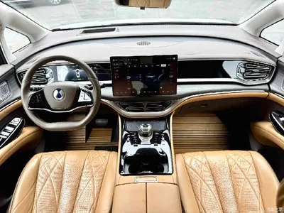 2022 Denza D9 DM-i 970 AWD Flagship, фото 4, лот 10362202