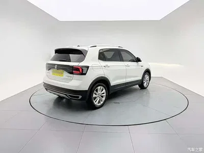 2020 Volkswagen T-Cross 280TSI DSG Comfort Edition, фото 4, лот 10478090