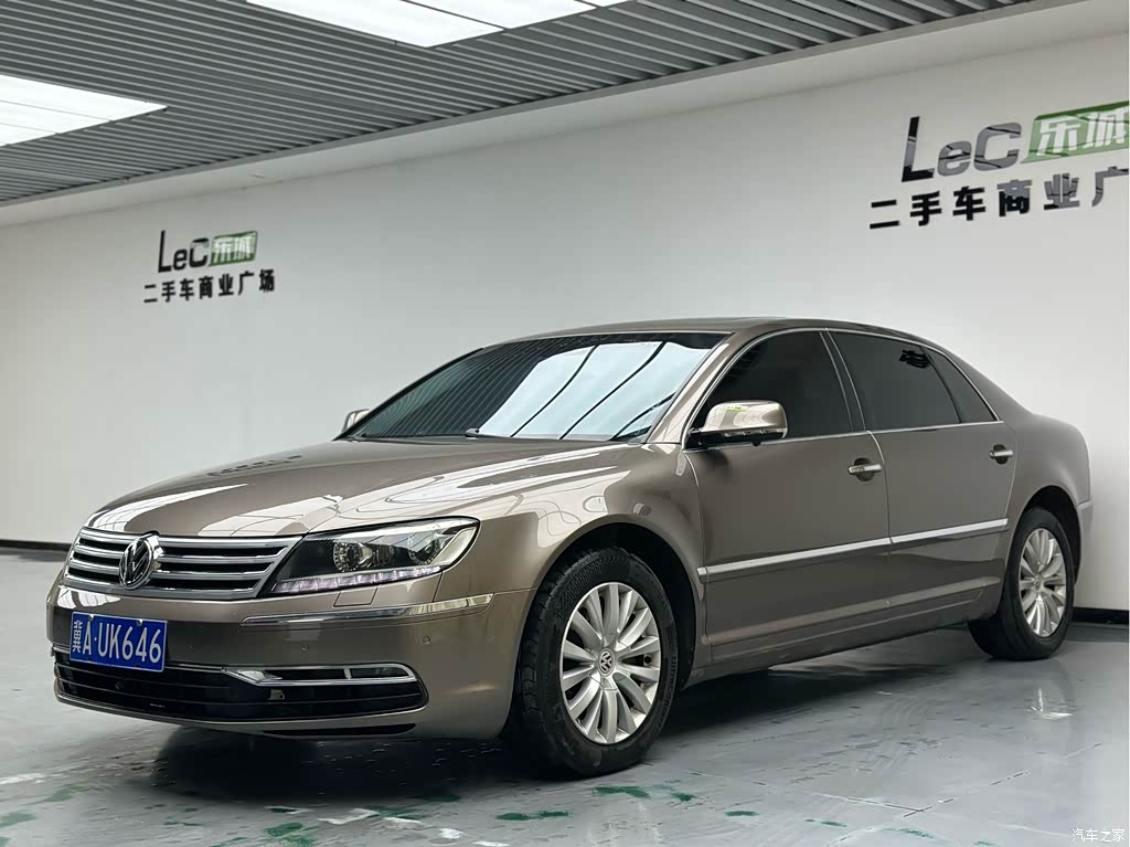 2012 Volkswagen Phaeton 3.0L Business, фото 1, лот 11203399