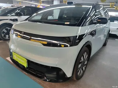 2025 ZEEKR MIX Smart Driving Edition, фото 1, лот 10292082