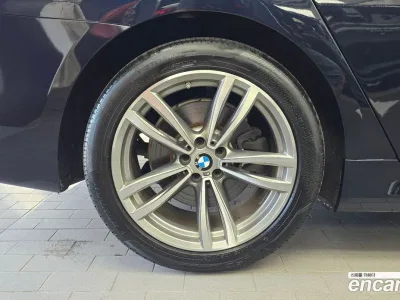 2018 BMW 7-Series 740Li xDrive M Sport Package, фото 4, лот 10055460