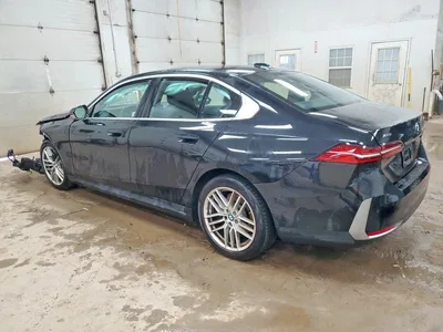 2024 BMW 530 XI, фото 2, лот 10810401