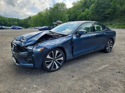 2022 VOLVO S60 B5 MOMENTUM, фото 1, лот 10875203