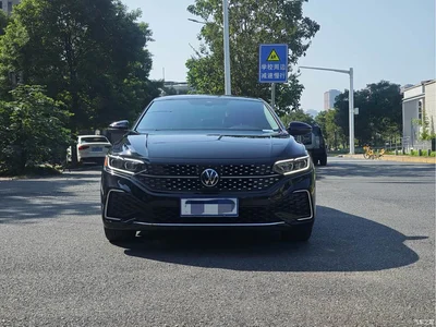 2023 Volkswagen Passat 330TSI Starlight Luxury Edition, фото 2, лот 11570728