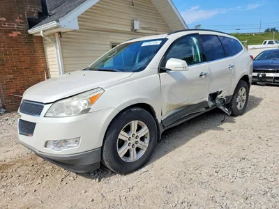 2011 CHEVROLET TRAVERSE LT, фото 1, лот 10710191