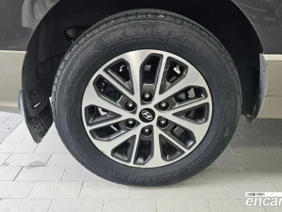 2020 Hyundai Starex 4WD Urban 9-Seater, фото 4, лот 10193306