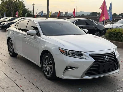 2015 Lexus ES 300h Comfort Edition, фото 2, лот 11141510