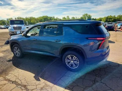 2025 CHEVROLET TRAVERSE LT, фото 2, лот 10707648