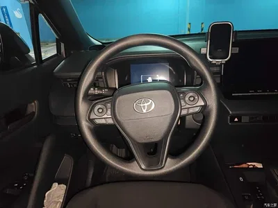 2025 Toyota Corolla Cross 2.0L Pioneer Edition, фото 3, лот 10763749