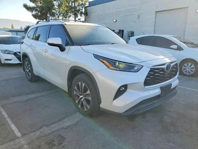2022 TOYOTA HIGHLANDER XLE, фото 4, лот 10543174