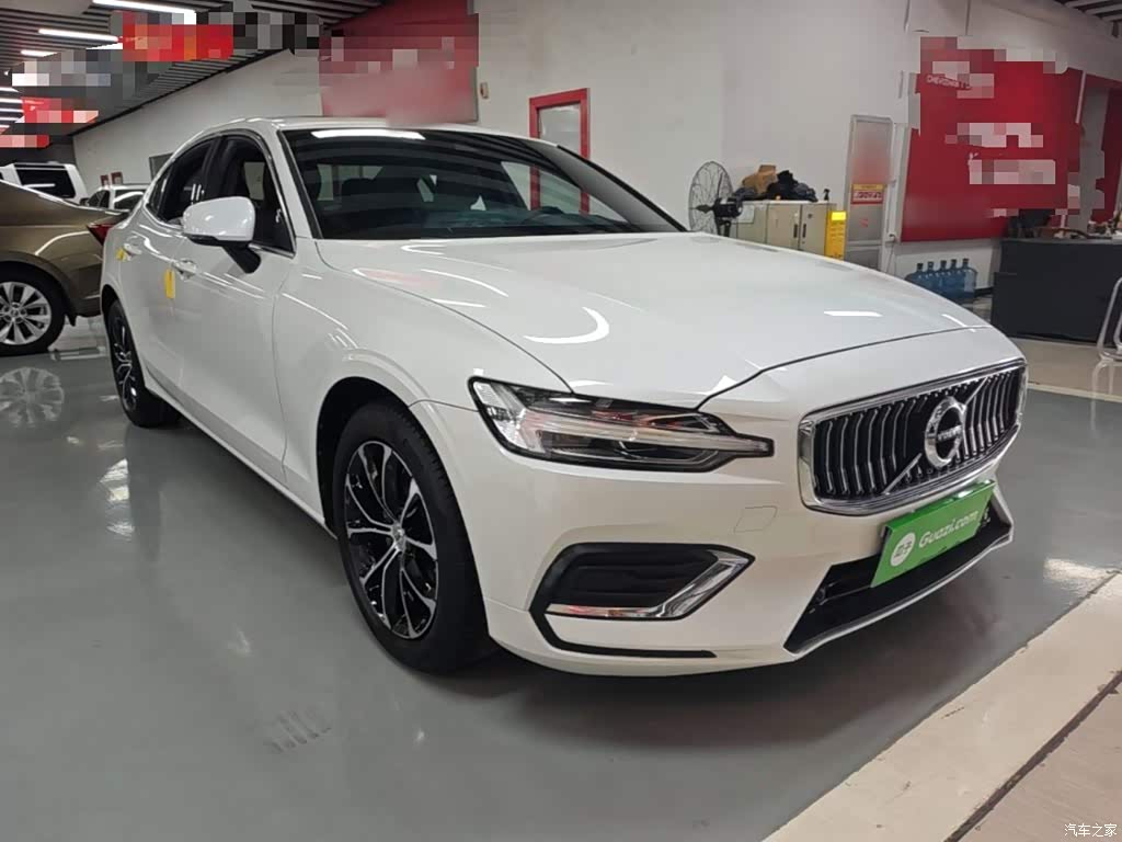 2021 Volvo S60 T4 Smart Elite Luxury, фото 4, лот 11215290