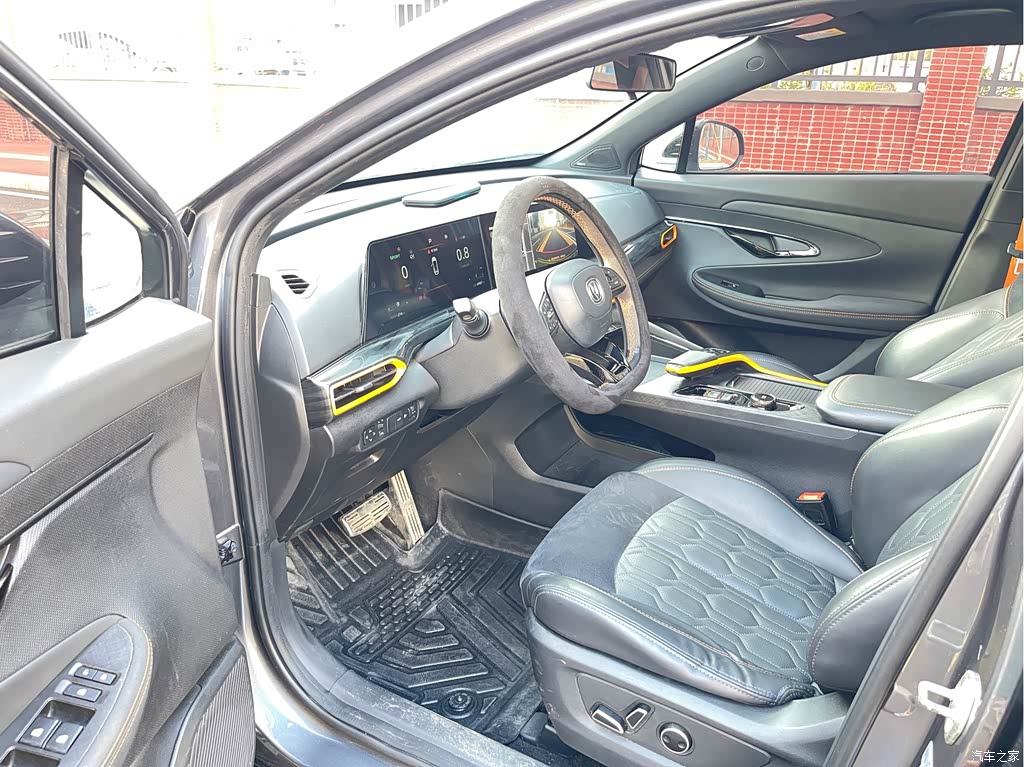 2021 Changan UNI-T 1.5T Sport Flagship, фото 4, лот 11215351