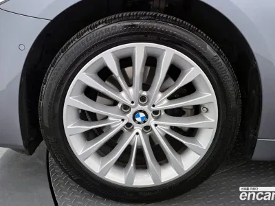 2020 BMW 5-Series 520d xDrive Luxury Plus, фото 4, лот 10075617