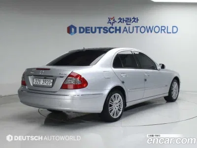 2009 Mercedes-Benz E-Class E350 4MATIC, фото 2, лот 10170301