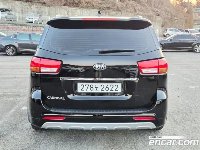 2016 Kia Canival 9-seater Prestige, фото 4, лот 10397538