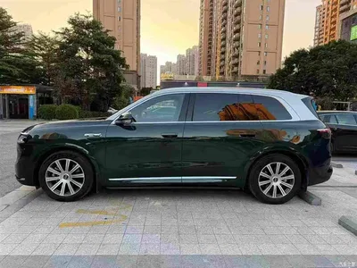 2025 AITO Wenjie AITO M8 Model Extended Range Max+ Edition 53.4kWh 6-Seater, фото 3, лот 10399093