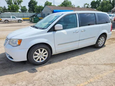 2015 CHRYSLER TOWN & COUNTRY TOURING, фото 1, лот 10864881