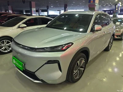 2025 Geely Galaxy Galaxy Starship 7 EM-i Model 55km Voyage Edition, фото 2, лот 11512772