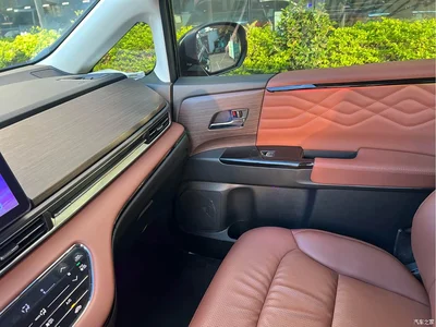 2024 Honda Odyssey 2.0L e:HEV Sharp·Comfort Edition, фото 4, лот 11586191