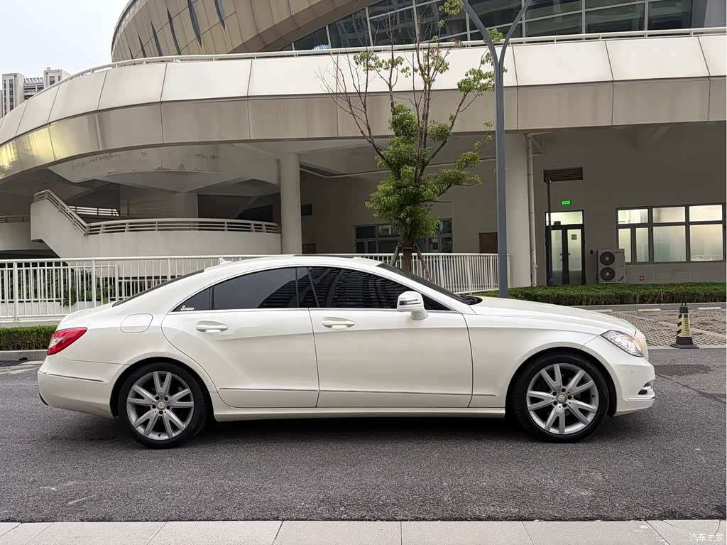 2012 Mercedes-Benz CLS 300 CGI, фото 4, лот 11212525