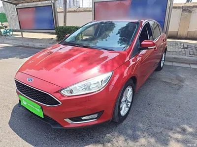 2015 Ford Focus Hatchback 1.6L Automatic Trend, фото 1, лот 10281596