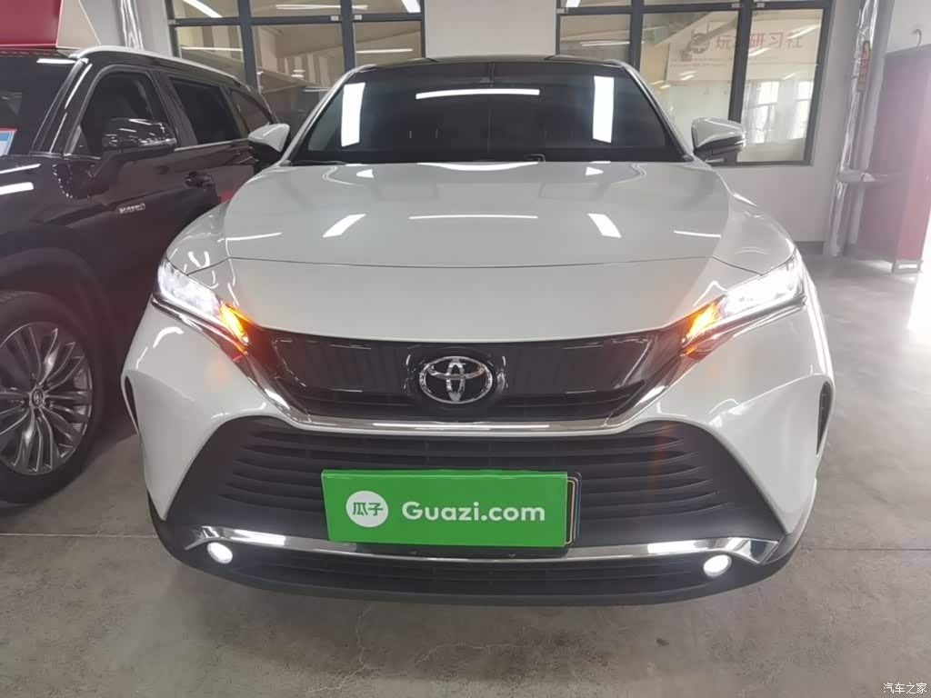 2023 Toyota Lingfang HARRIER 2.0L CVT 2WD Progressive Edition, фото 3, лот 11195682
