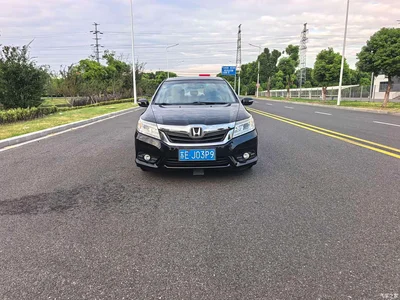 2013 Honda Lingpai 1.8L Automatic Luxury Edition, фото 2, лот 10822270