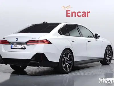 2024 BMW 5-Series 530i xDrive M Sport, фото 1, лот 10051540