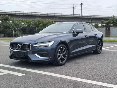 2021 Volvo S60 T4 Smart Elite Luxury, фото 1, лот 11138036