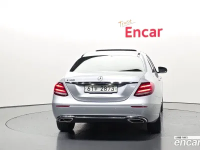 2019 Mercedes-Benz E-Class E300 Avantgarde, фото 3, лот 10044672